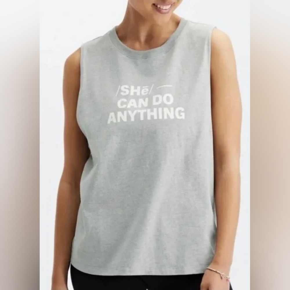 Fabletics Light Gray Muscle Tee - Picture 2 of 5